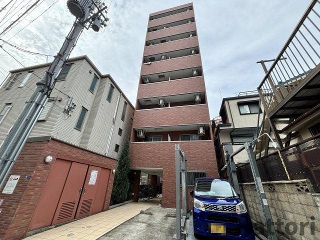 ラ・ヴィ江坂イーストの外観