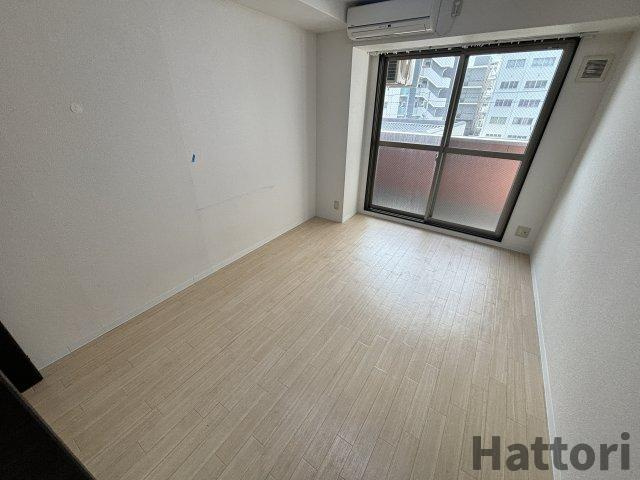 ラ・ヴィ江坂イーストの居間・リビング