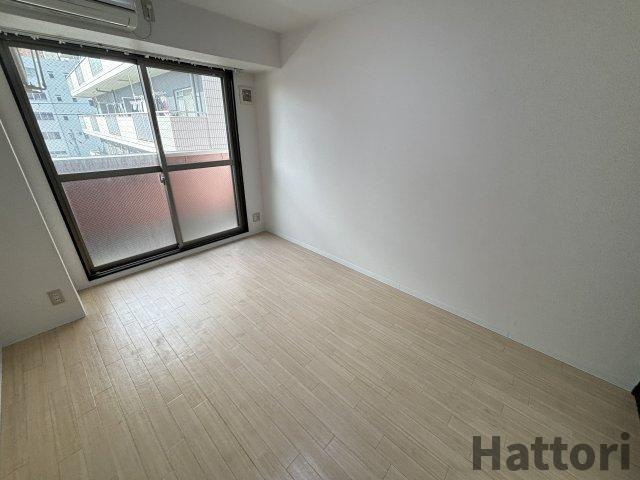 ラ・ヴィ江坂イーストの居間・リビング