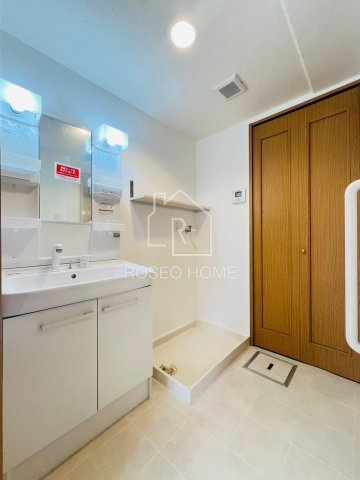 フォレステージュ谷町の洗面所|同マンション別部屋：参考写真