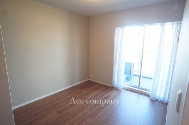 【寝室】の画像