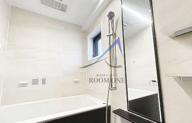 ベルジェンド西日暮里グランセルサスの浴室|お風呂です。