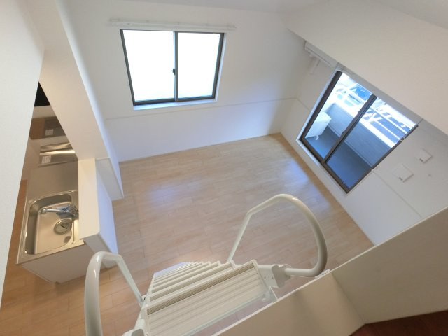 【居間・リビング】