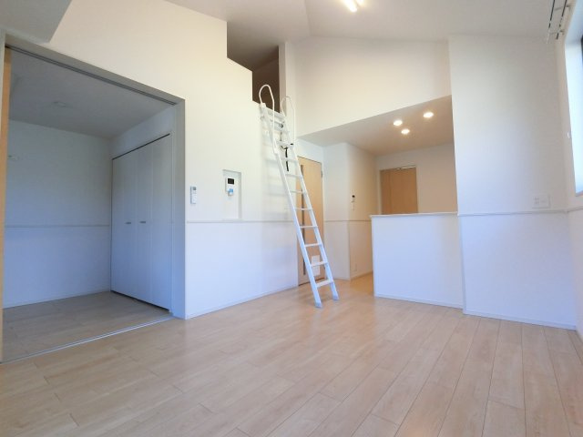 【居間・リビング】