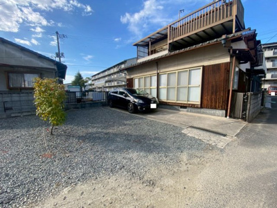 【駐車場】 | 万倍近藤貸家