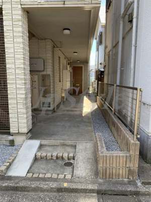 【エントランス】 | 高見シャーメゾン