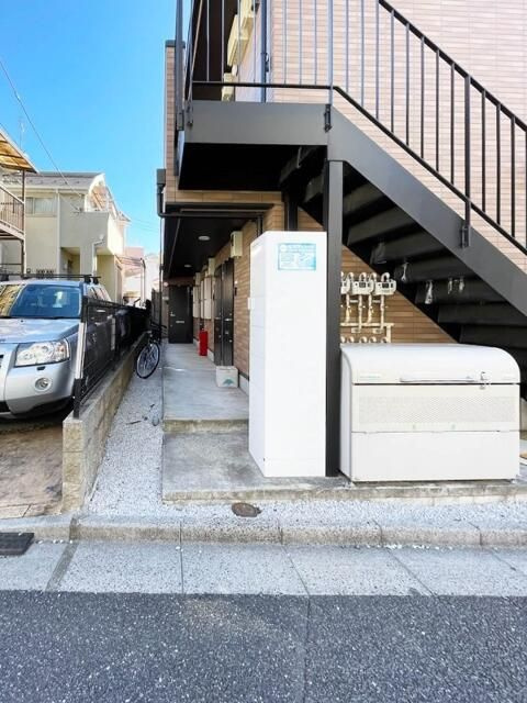 リベロ新江古田のエントランス