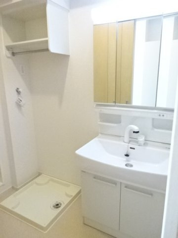 アドラシオンの洗面所|スペースが確保できる洗面所です