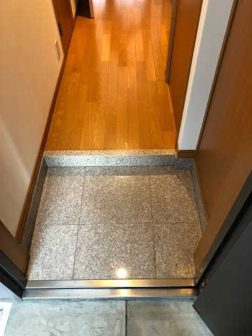 【玄関】 | ピュアドームアクシアル天神 | きれいな玄関です