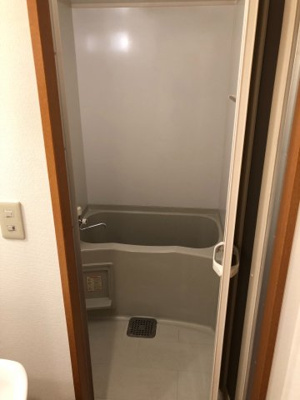 【浴室】 | ピュアドームアクシアル天神 | きれいなお風呂です