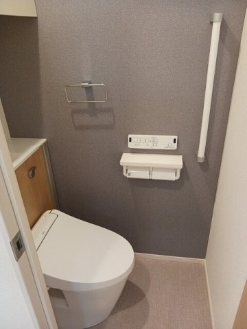 ガーデナーズ　サンのトイレ|落ち着いた色調のトイレです