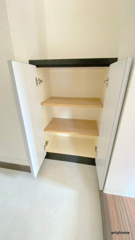 ケイズプレイス　仲介手数料無料の収納