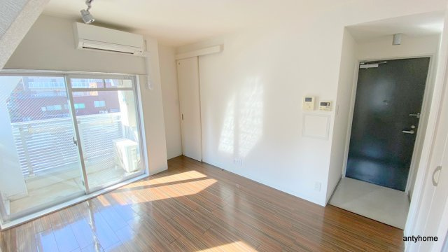 ケイズプレイス　仲介手数料無料の寝室