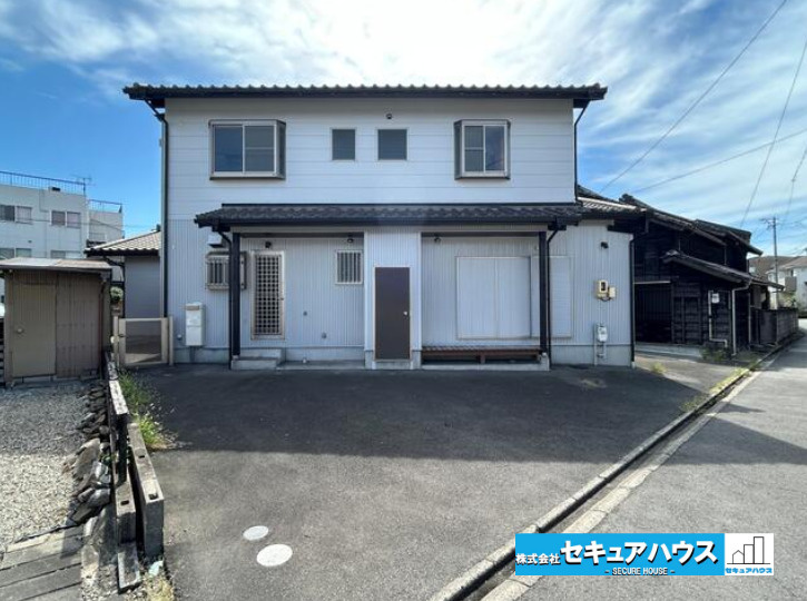 知多市八幡字堀切　中古戸建の駐車場|【駐車場】
◆並列2台駐車可能です♪