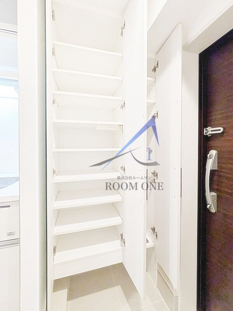 パレステージ青井ナチュラコート