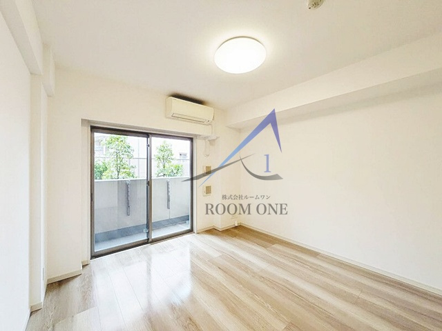 パレステージ青井ナチュラコートの居間・リビング|洋室のお部屋です。