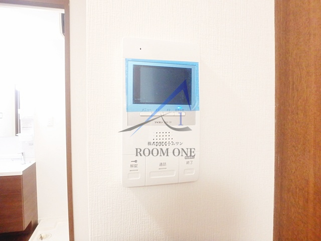 エクレーレ舜プリモのセキュリティ|モニター付きインターホンです。