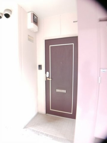 ジョリー柏のエントランス|ゆとりのあるエントランスです