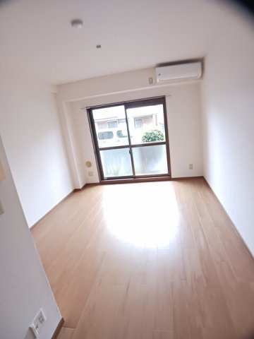 ジョリー柏の居間・リビング|使いやすいリビングです