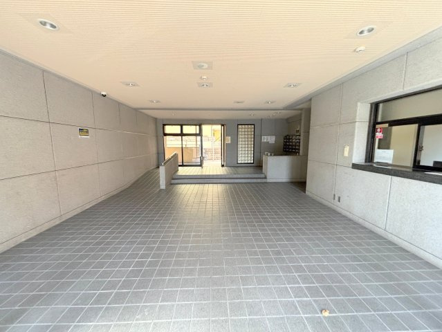 パークサイド三木第2のロビー