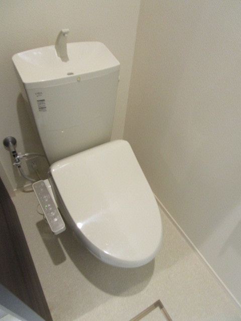 Ｌａ　Ｅｔｏｉｌｅ　ラエトワールのトイレ|★温水洗浄便座★