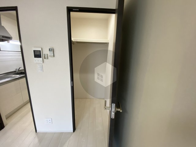 フジパレス城東諏訪ノース2番館の収納