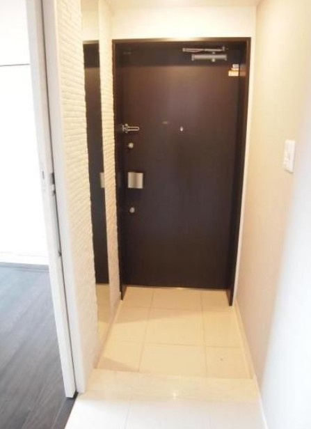 レックス日本橋水天宮プレミアタワーの玄関