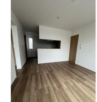 【居間・リビング】 | カーサオーヴェスト駕籠町 | ゆったりとしたリビングです