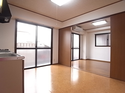 【居間・リビング】 | 完倉マンション