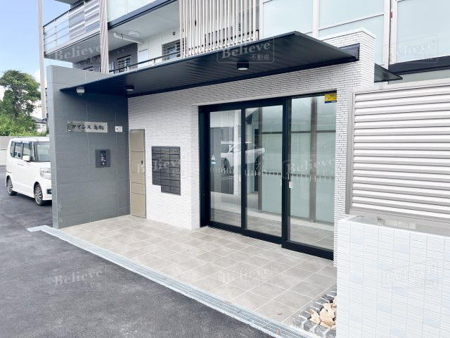 アインス鳥飼のエントランス|清潔なエントランス♪