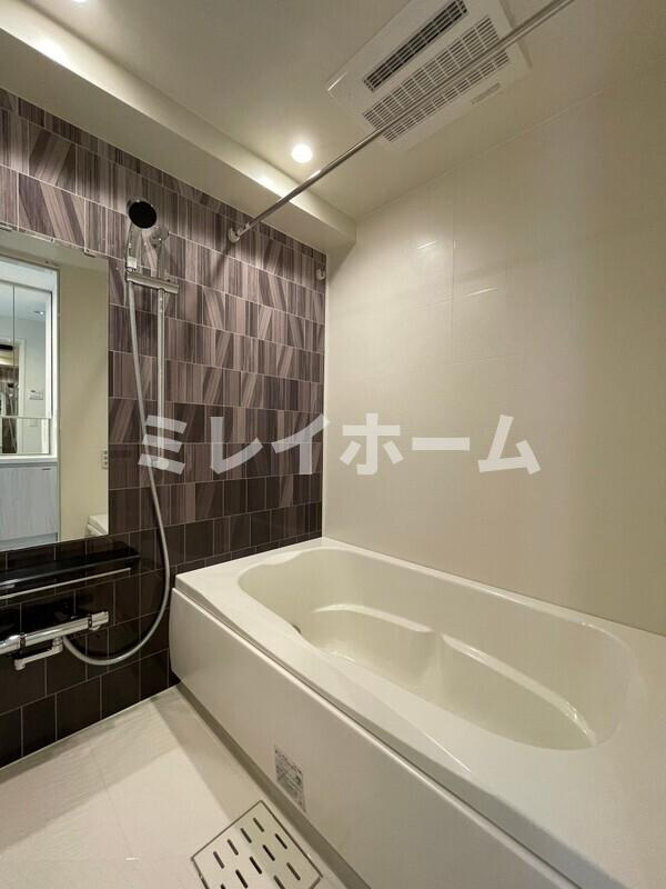 ルミーク北品川の浴室