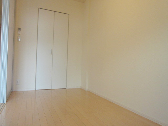 Ｍ’ｓ　ｃｏｕｒｔの寝室