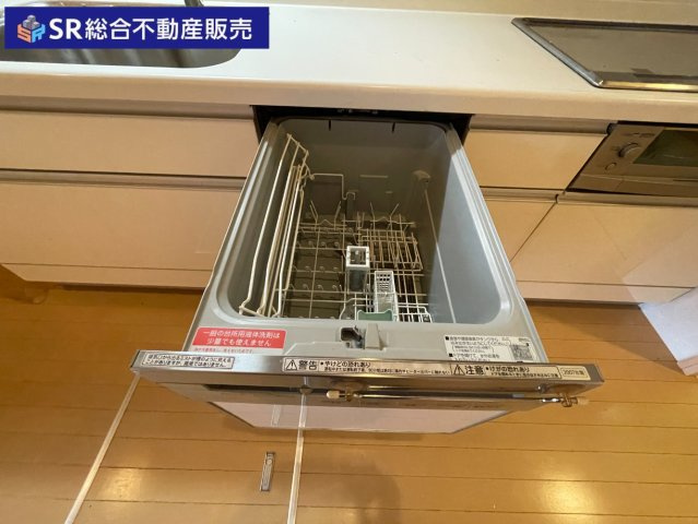上四条町中古戸建の設備|あると嬉しい食洗機♪洗い物の手間が省けます！