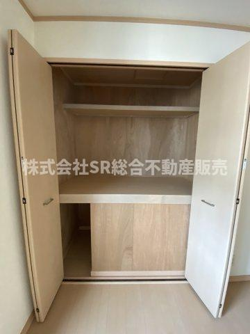 上四条町中古戸建の収納|全居室収納有です！