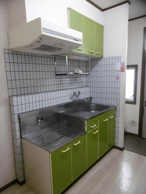 ストークハイツ岸のキッチン