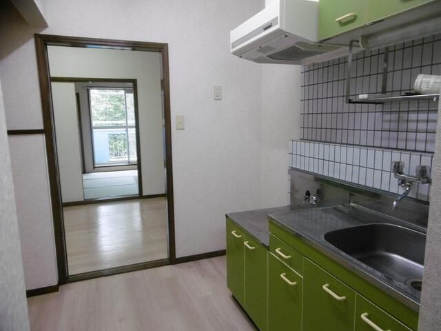 ストークハイツ岸の和室