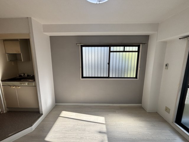 美野丘ハイツの居間・リビング