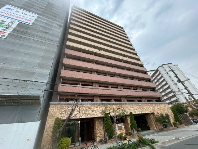 フレンシアノイエ難波南の外観