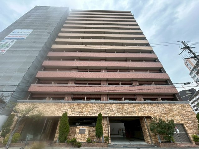 フレンシアノイエ難波南の外観