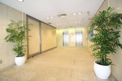 【エントランス】 | 新明海ビル