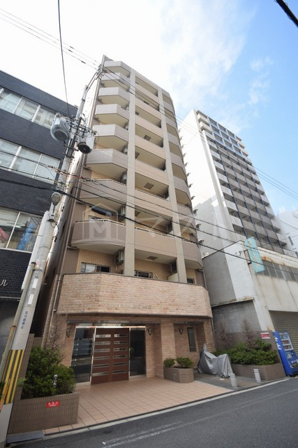 大阪市西区京町堀２丁目の賃貸マンションの外観