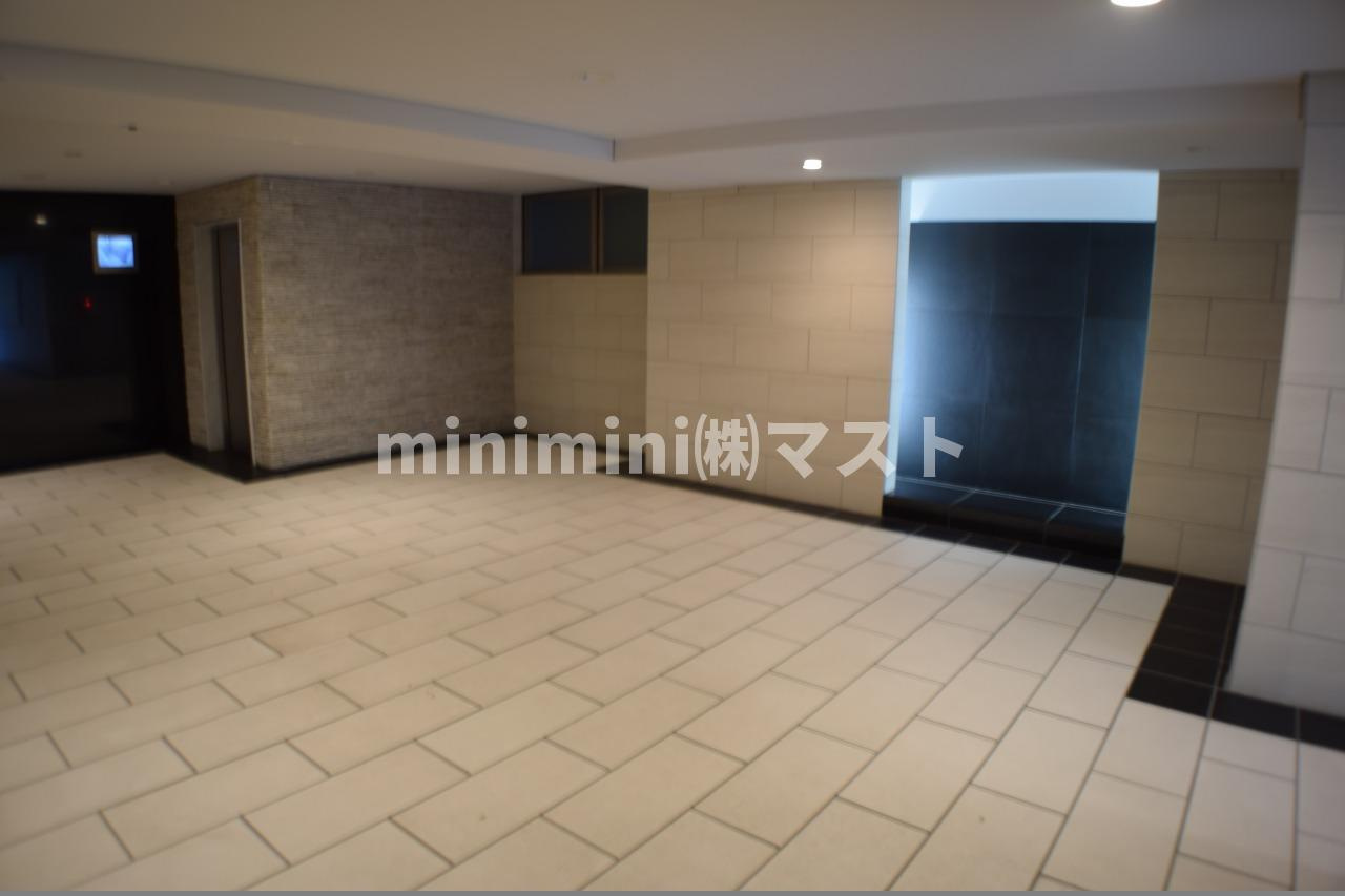 大阪市西区立売堀４丁目の賃貸マンションのロビー