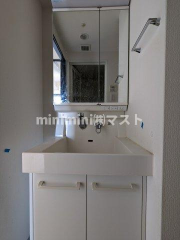 大阪市西区立売堀４丁目の賃貸マンションの洗面所