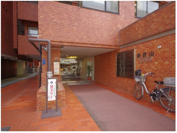 【エントランス】 | ★仲介手数料無料★南青山ユニハイツ(新規リノベーション済み）