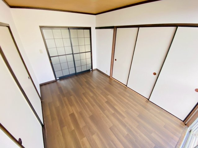 【設備】 | 洋室②☆