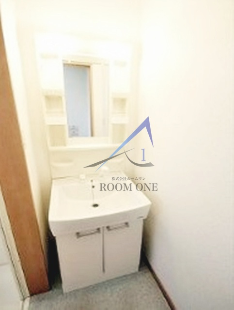 コーポ幸楽の洗面所|洗面台です。