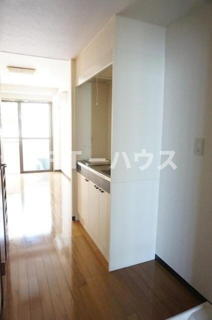 ピュアメゾンティーアンドワイの玄関