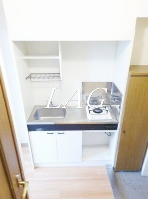 【キッチン】 | ロイヤルガーデン千鳥町 | キッチンです。