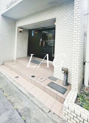 【エントランス】 | エンゼルハイム梅屋敷第２ | エントランスです。