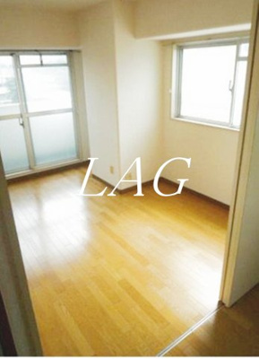 【居間・リビング】 | エンゼルハイム梅屋敷第２ | 洋室のお部屋です。